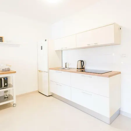 Apartman Pomalo *