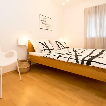 Apartament Apartman Pomalo Pula